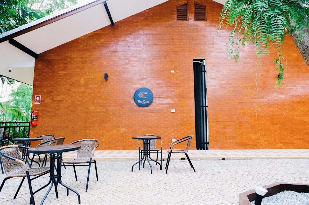 The Cozy Hotel Phetchaburi Esterno foto