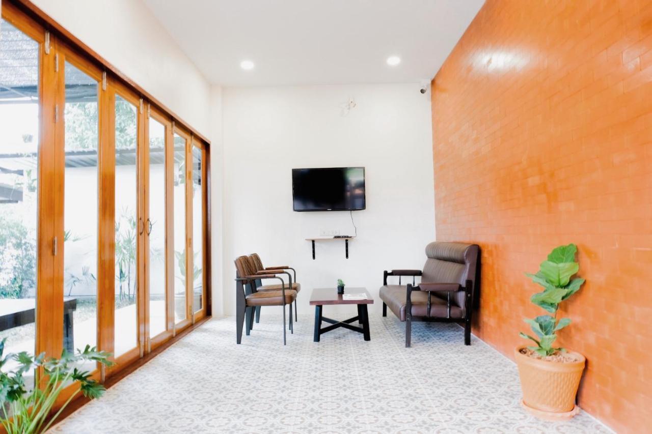 The Cozy Hotel Phetchaburi Esterno foto